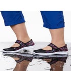 The Water Shoe By Comfortview image number null