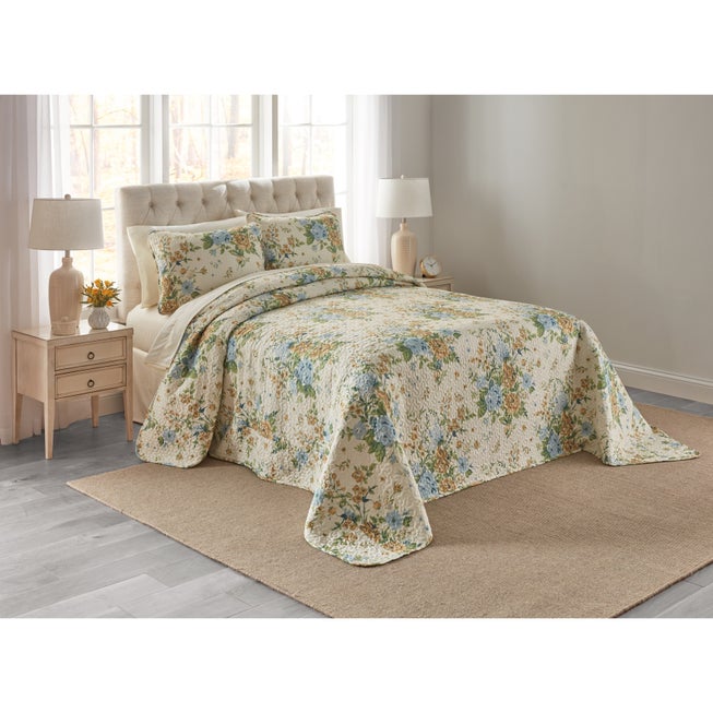 Bouquet Bedspread image number null