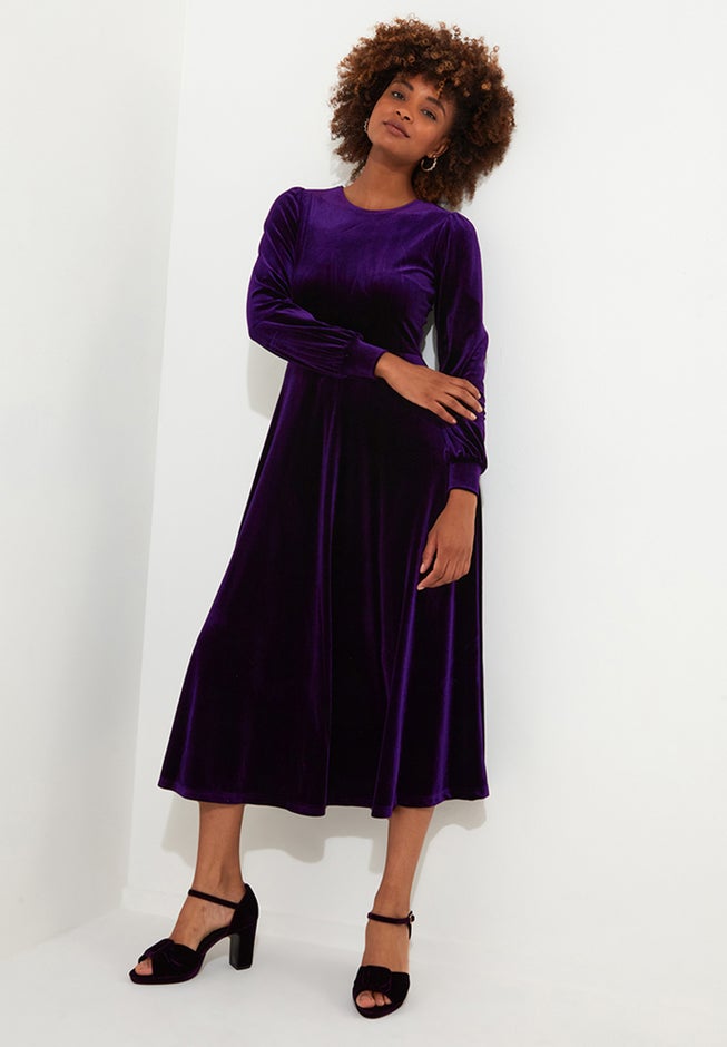 Crew Neck Velvet Midi Dress image number 2