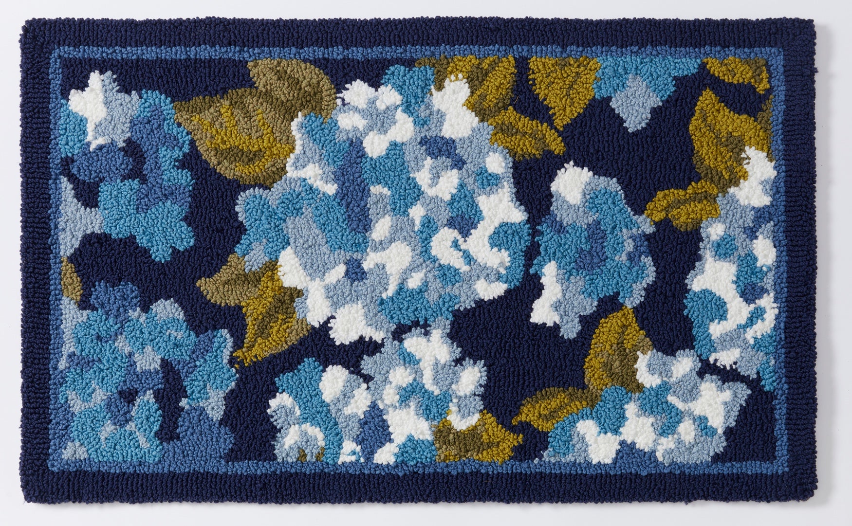 Portsmouth Hooked Rug image number 0