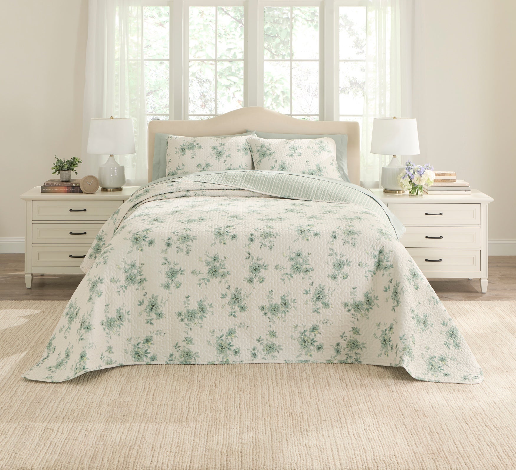 BH Studio Pastel Reversible Bedspread image number 0