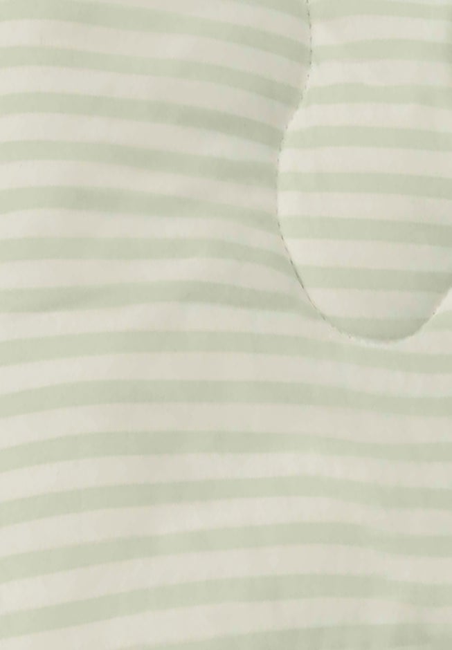 HGTV All Seasons Cooling Throw image number 6