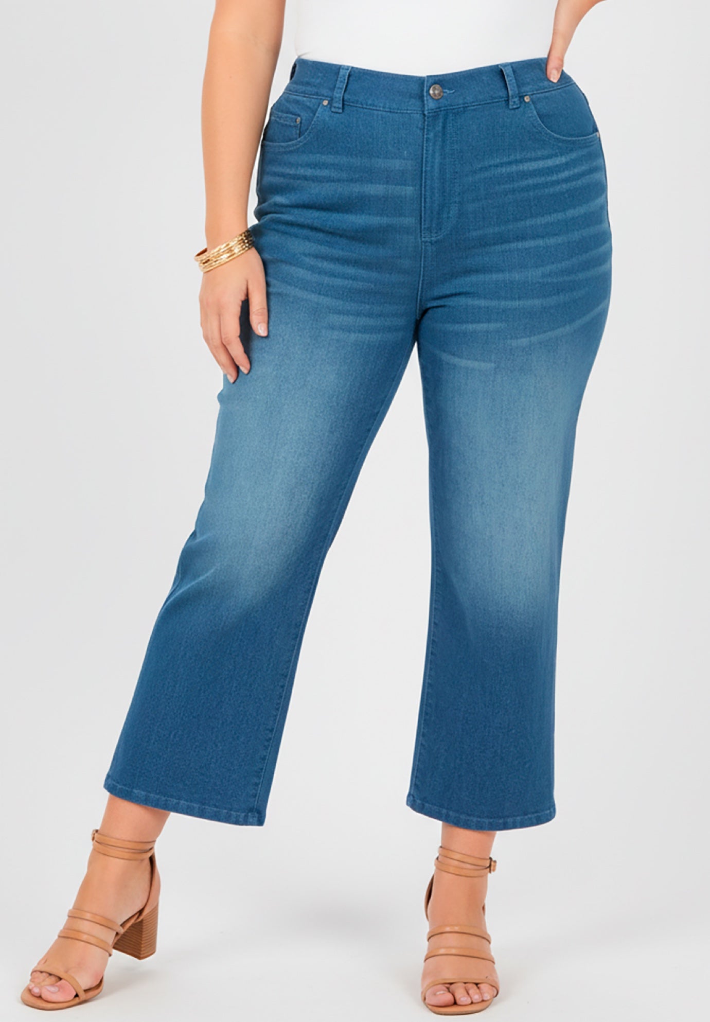 Right Fit&reg; Moderately Curvy Cropped Jean image number 2