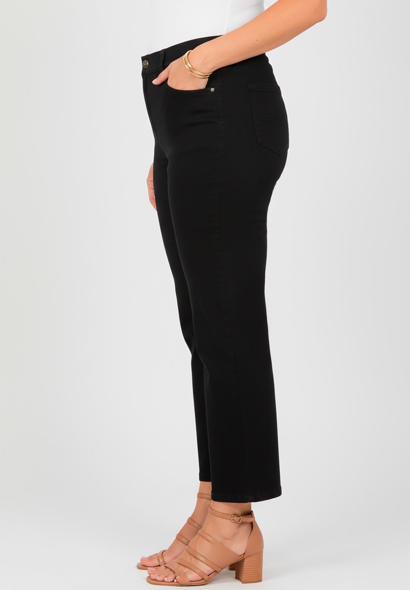 Right Fit&reg; Moderately Curvy Cropped Jean image number 4