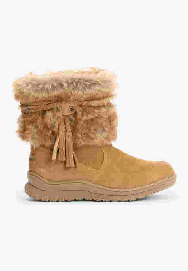 Everett Water Resistant Slip On Boot image number 3