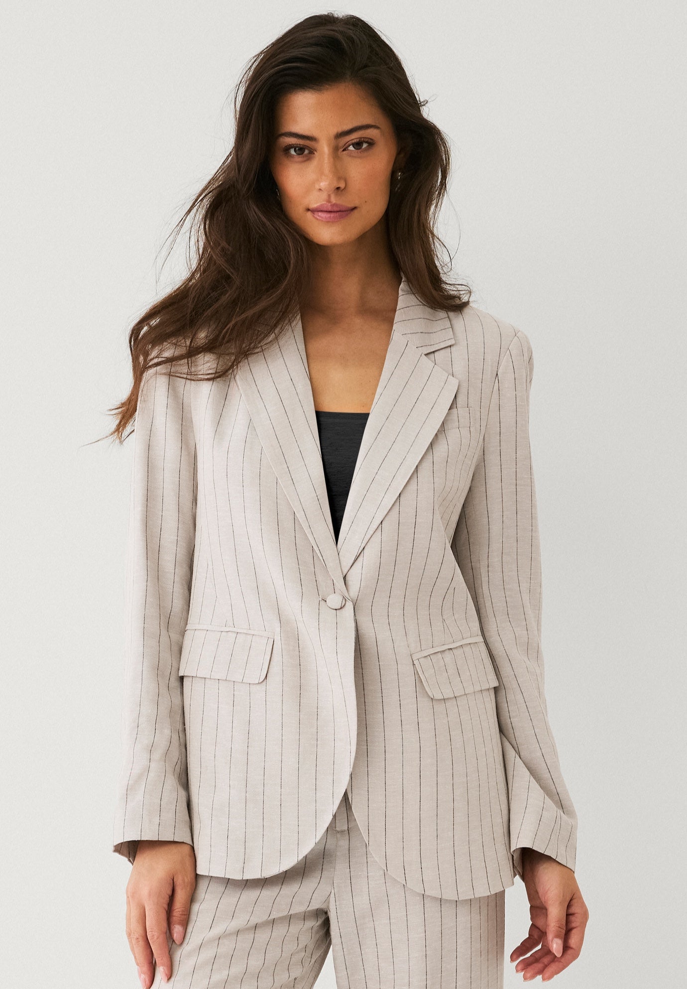 Classic Linen-Blend Blazer image number 0