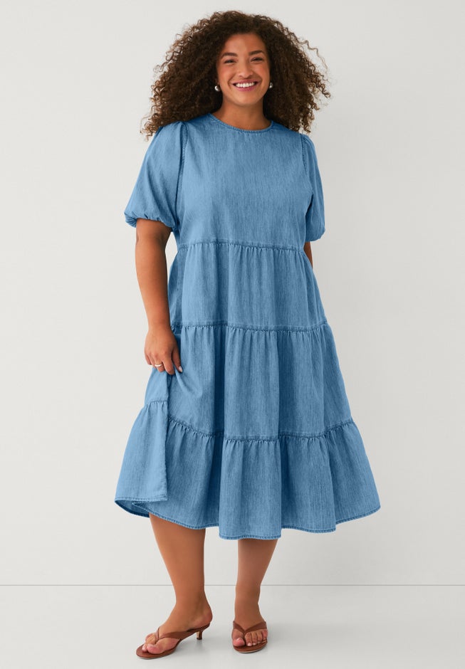 Lightweight Denim Short Sleeve Tiered Midi Dress image number 3