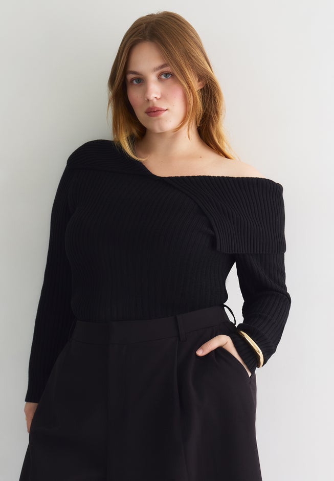 Asymmetric Collar Sweater Top image number 4