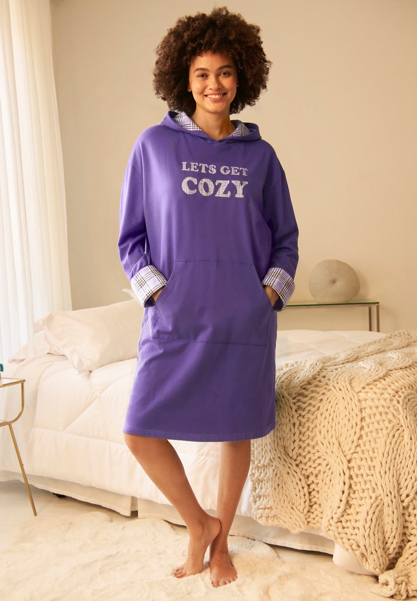 Dreams & Co.&reg; Graphic Snuggzy image number 0