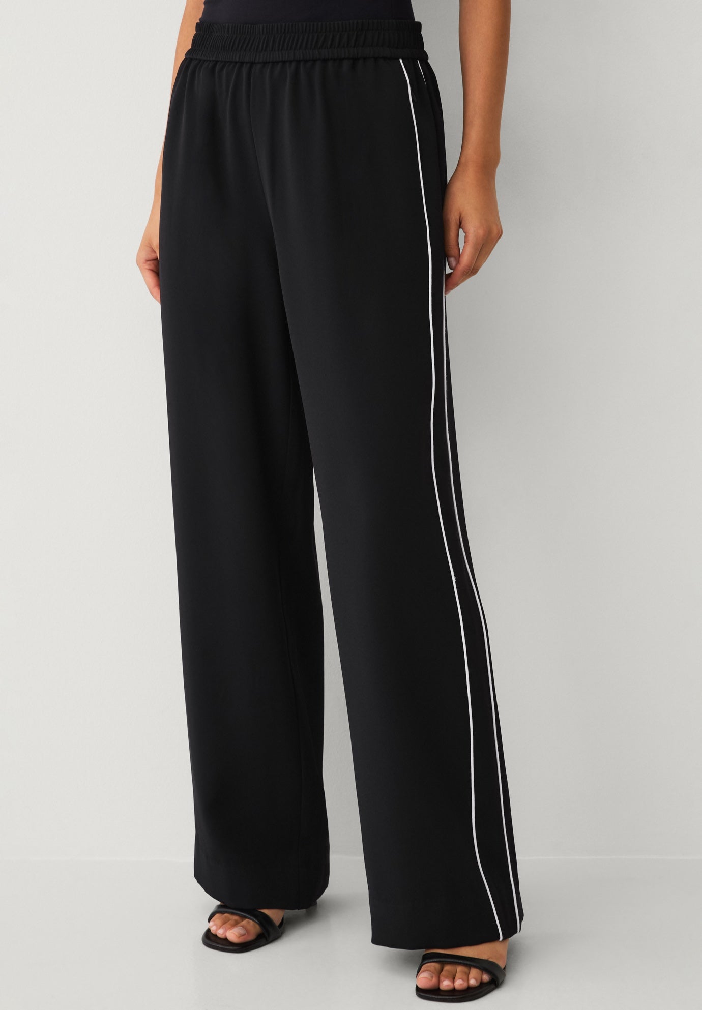 Elastic Waist Every-Where Pant image number 0