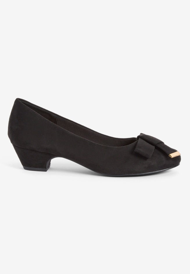 The Flynn Slip On Pump image number 3