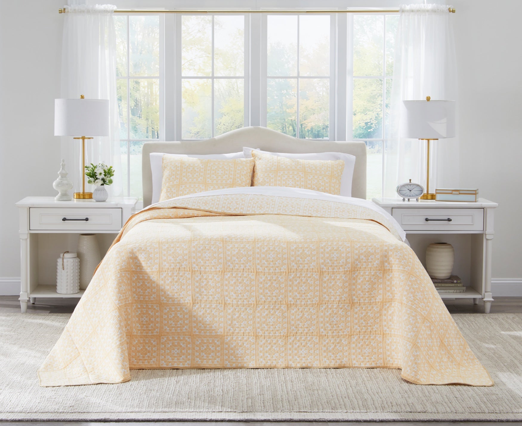 Marilyn Reversible Bedspread Set image number 0