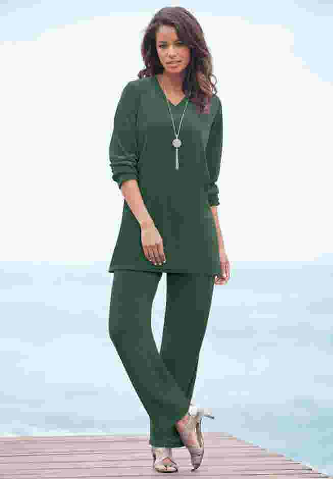 Plus Size Two-Piece V-Neck Velour Set image number 2