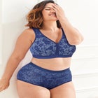 Wireless Back-Close Lounge Bra image number null