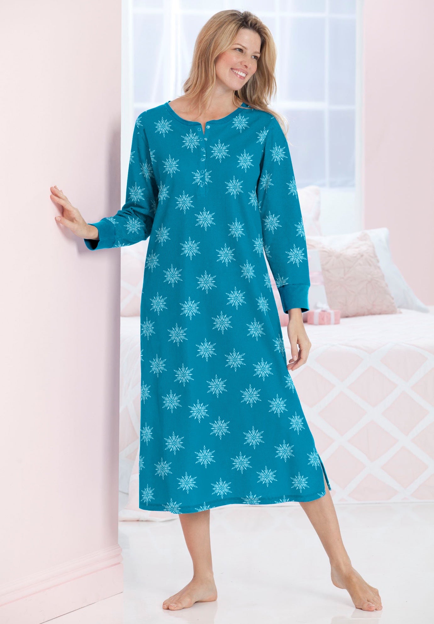 Thermal Henley Nightgown image number 0