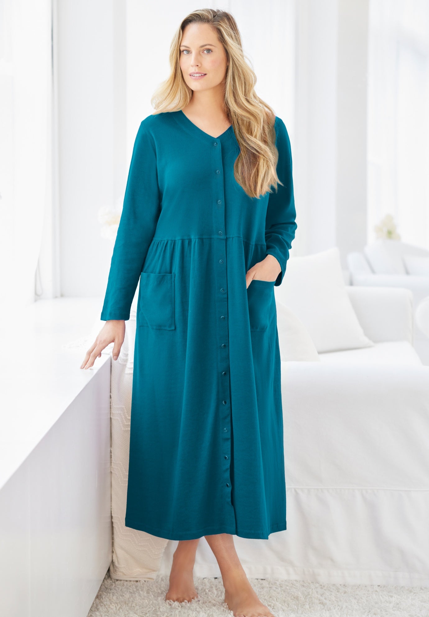 Long Snap-Front Knit Lounger image number 0