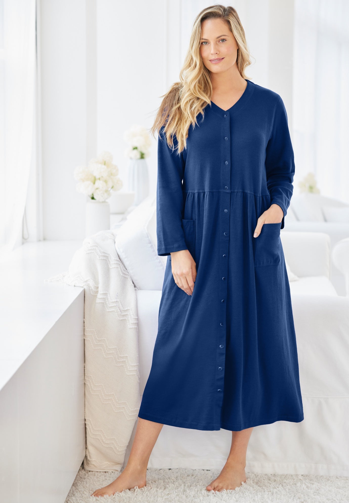 Long Snap-Front Knit Lounger image number 0