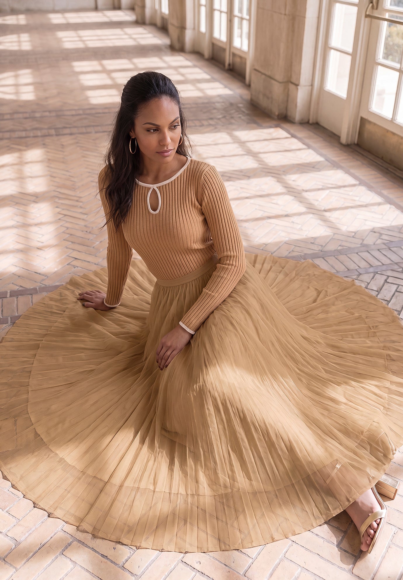 Flowing Crinkled Maxi Skirt image number 1